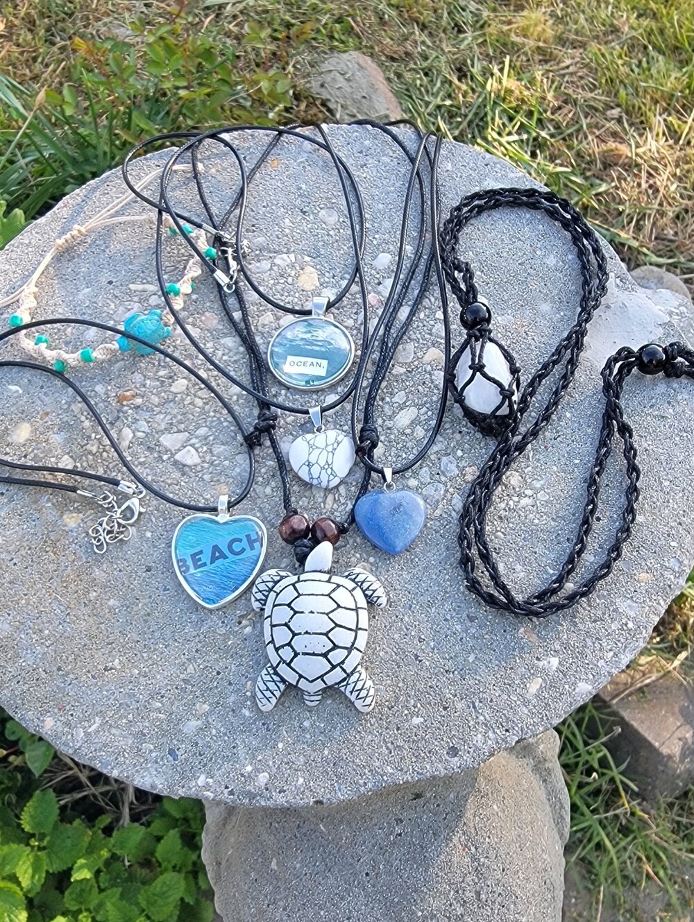 Handcrafted Set Of 7 Turtle , Cabochon & Stones Jewelry.